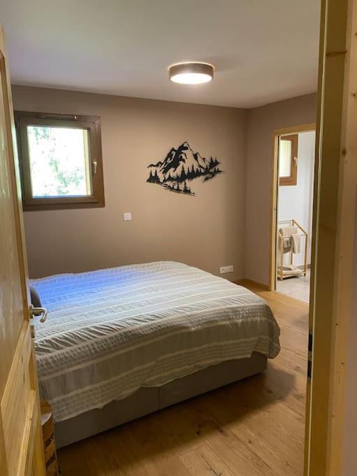 Gorgeous 2 Bedroom, 2 Full Bath, Ski In Apartment! Winner Of 2025 And 2024 Traveller Award! Морзин Экстерьер фото